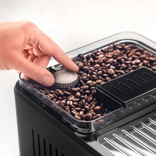 Кофемашина DeLonghi ECAM450.65.S