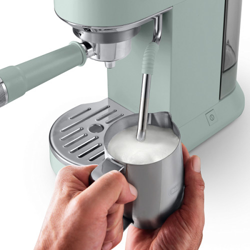 Delonghi Рожковая кофеварка EC890.GR