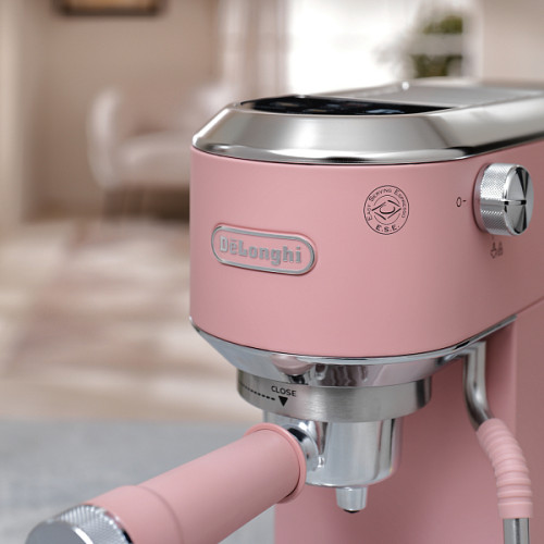 Рожковая кофеварка Delonghi EC890.PK