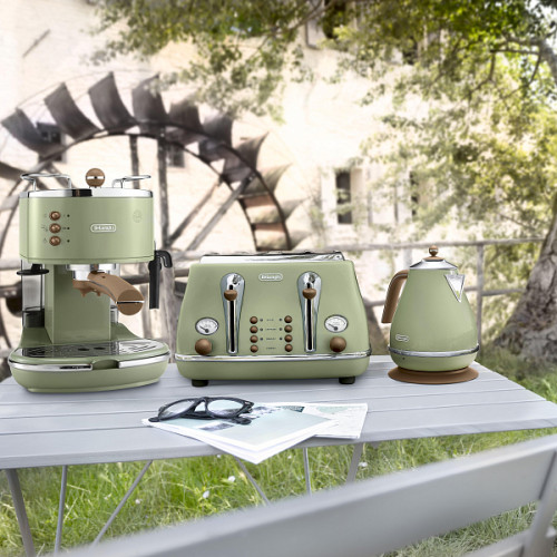 De’Longhi Электрочайник KBOV2001.GR