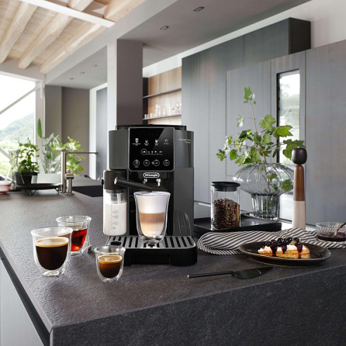 Кофемашина DeLonghi ECAM223.61.GB